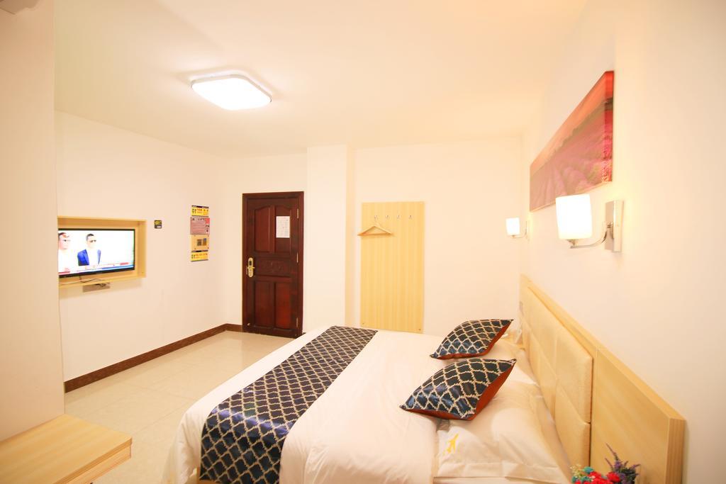 Guangzhou Airport Voyage Service Apartment Baiyun Airport Exterior photo