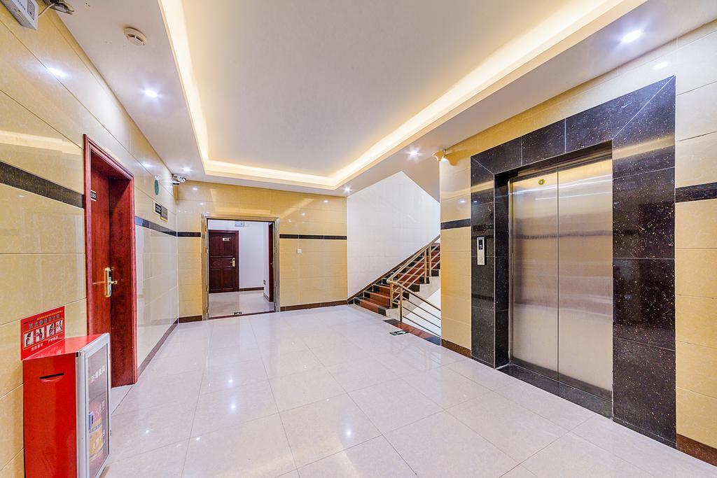 Guangzhou Airport Voyage Service Apartment Baiyun Airport Exterior photo